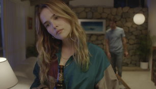 Zoey Deutch filme „Suaugusiųjų žaidimai“