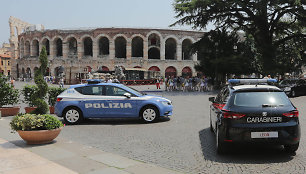 Italijos karabinierių „SEAT Leon“