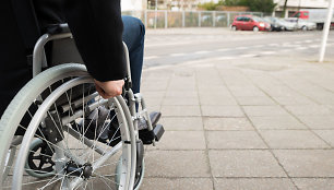 Patalpų pritaikymas neįgaliesiems bus prižiūrimas griežčiau