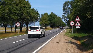 13-asis kelio A13 kilometras, važiuojant į Klaipėdos į Palangą