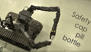 JAV kariuomenei sukurtas robotas 