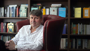Simonas Armitage'as