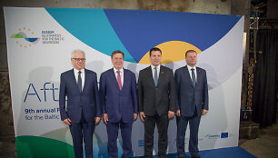 Premjeras S. Skvernelis dalyvavo Regioniniame vyriausybių vadovų susitikime