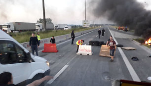 Blokuojamas kelias Prancūzijoje