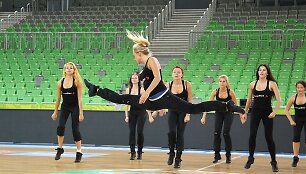 &bdquo;Leader Dance&ldquo; &scaron;okėjos