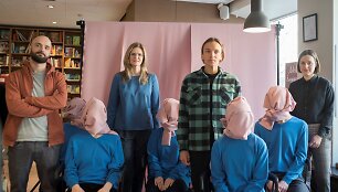 &bdquo;Jaunimo linija&ldquo; pradeda Begėdystės skatinimo kampaniją &ndash; atvirai kalbėti apie jausmus