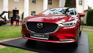 Naujoji jau ketvirtos kartos „Mazda 6“