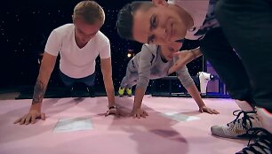Donatas Montvydas su mokiniais