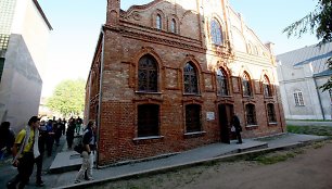 Raudonoji Joniškio sinagoga