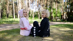 Oksana Pikul-Jasaitienė su mama ir sūnumi