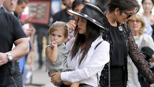 Kourtney Kardashian su dukra Penelope