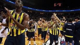 Stambulo „Fenerbahče“ šventė pirmąją pergalę