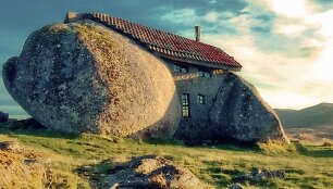 &bdquo;Akmenų namas&ldquo; Portugalijoje