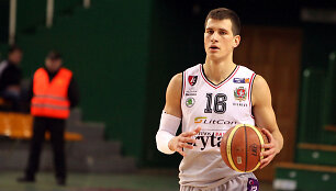 Nemanja Nedovičius