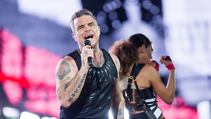 Robbie Williamso koncerto akimirka