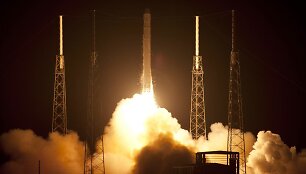 &bdquo;SpaceX Falcon 9&ldquo; raketos atsiplė&scaron;imas nuo Žemės