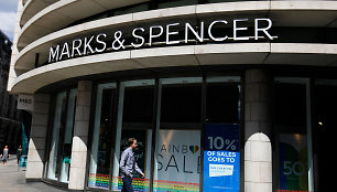„Marks & Spencer“