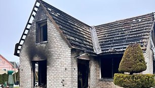 Šilutės rajone, Bikavėnų kaime, sudegė namas.
