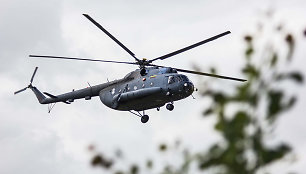 Karinių oro pajėgų sraigtasparnis Mi-8