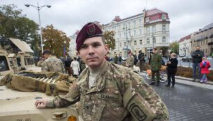 JAV karių i&scaron;lydėtuvės