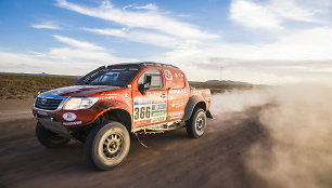 Antano Juknevičiaus automobilis „Toyota Hilux Overdrive“