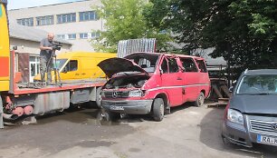 Automobilis po avarijos
