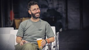 Režisieriaus Ilja Mo&scaron;čickis spektaklio &bdquo;Limbo&ldquo; repeticijos metu
