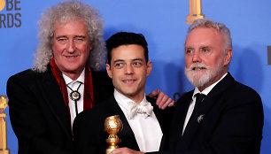 Rami Malekas su „Queen“ nariais Brianu May ir Rogeriu Tayloru