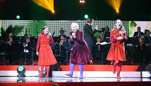 &bdquo;Tele bim-bam&ldquo; įkūrėja Neringa Čere&scaron;kevičienė dainuoja su vaikais