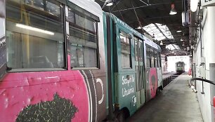 Lietuvą Italijoje reklamuoja &scaron;altibar&scaron;čių vaizdas, i&scaron;pie&scaron;tas ant tramvajaus