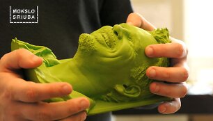 3D spausdintuvu atspausdintas Marijono Mikutavičiaus atvaizdas