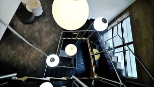 &bdquo;RE/MAX&ldquo; ir &bdquo;Vero Cafe&ldquo; viename biure