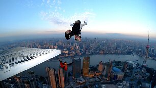 &bdquo;BASE Jumping&ldquo;
