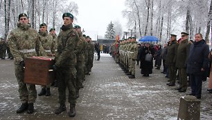 Lietuvių ir lenkų karių palaikų perlaidojimas