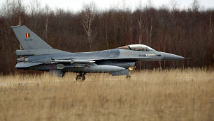 Belgijos naikintuvas F-16