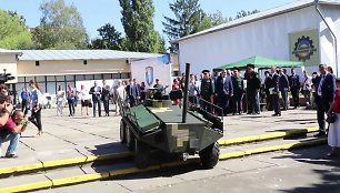 mini-bronetransporter-fantom-novejshaja-razrabotka-ukroboronproma