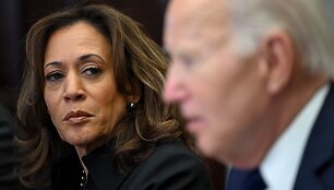 Kamala Harris ir Joe Bidenas / ANDREW CABALLERO-REYNOLDS / AFP