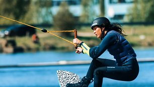 Agnė Šimanskytė sako, kad Lietuvos vandenlenčių parkus ir varžybas yra įvertinę pasaulinio garso šios sporto šakos gerbėjai. 