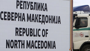 Makedonija oficialiai virto &Scaron;iaurės Makedonija