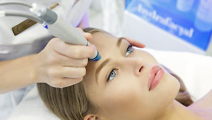 HydraFacial – naujos kartos veido valymas bei drėkinimas