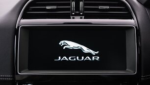 &bdquo;Jaguar XE&ldquo; ir &bdquo;Shell&ldquo; mokėjimų sistema