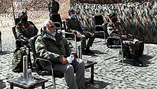 Narendra Mori Indijos pasienyje su Kinija