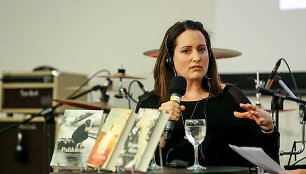 Katherina Webb