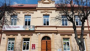 Vilniečių vaikus gyvenimui privačiame darželyje ruo&scaron;ia britų pedagogai
