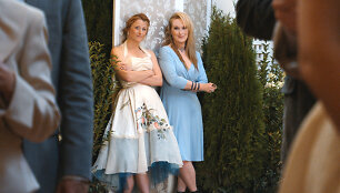 Mamie Gummer ir Meryl Streep filme &bdquo;Roko karalienė&ldquo;