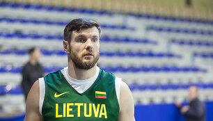 K&scaron;i&scaron;tofas Lavrinovičius
