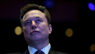 Elonas Muskas / Evelyn Hockstein / REUTERS