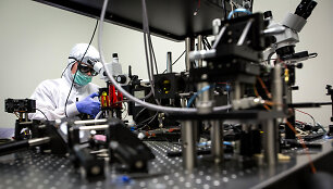 UAB &bdquo;Brolis Semiconductors&ldquo;  labaratorija