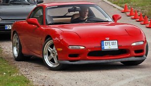 Rotorinė svajonė – trečios kartos „Mazda RX-7“