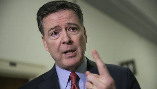 Jamesas Comey